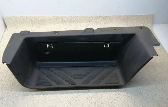 Ford Transit Front sill trim cover YC15V13246ALW YC15V13200ANW