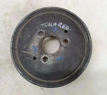 Volkswagen Touareg I Power steering pump pulley 059145255B