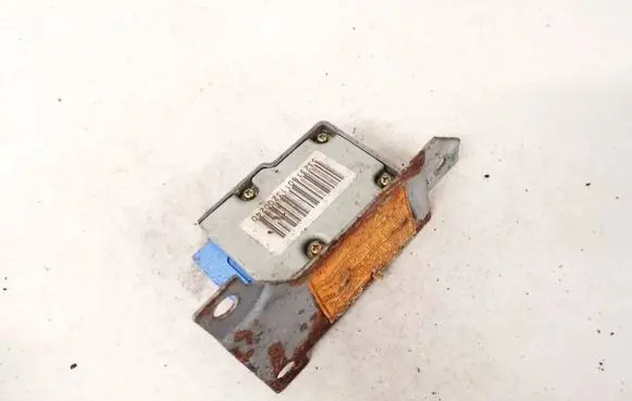 Mazda 626 Airbag control unit/module GE4T57KC0B 7I09B