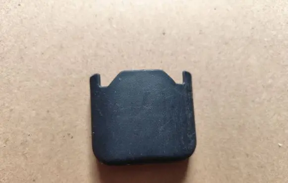 Nissan Note (E11) Front driver seat rail trim 