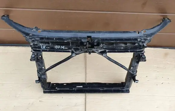 Skoda Octavia Mk3 (5E) Radiator support slam panel 5E0805588