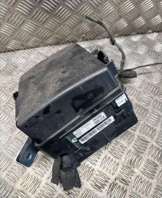 KIA Sorento Fuse box set 912402P021