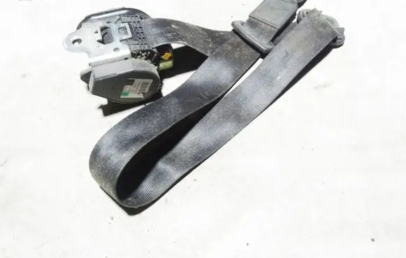 Audi A6 S6 C6 4F Front seatbelt 4F0857706A