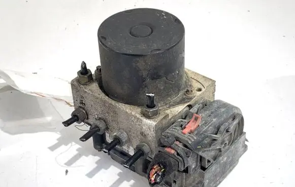 Skoda Roomster (5J) ABS Pump 6R0614117D