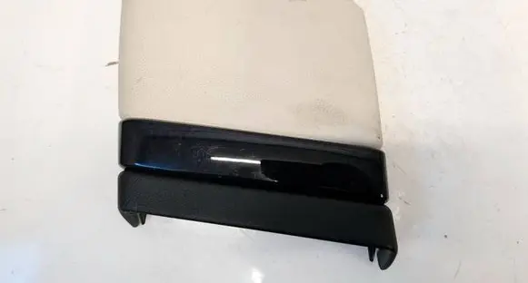 BMW 5 GT F07 (B) pillar trim (top) 1751600 4241589