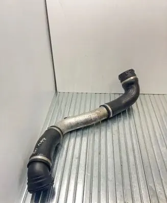 BMW 5 E60 E61 Intercooler hose/pipe 7798101 7798665