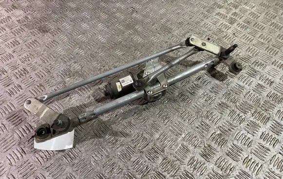 Audi A1 Front wiper linkage and motor 82B955023