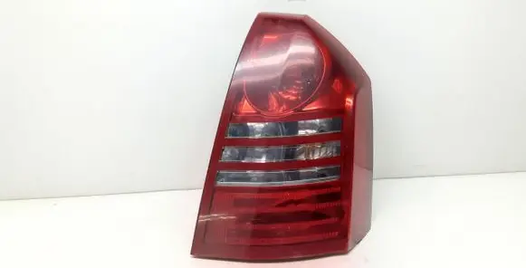Chrysler 300 - 300C Rear/tail lights 04805852AC HSG43866