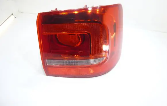 Volkswagen Touran II Rear/tail lights 
