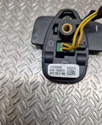 Mercedes-Benz C W205 Steering wheel buttons/switches A2185400662