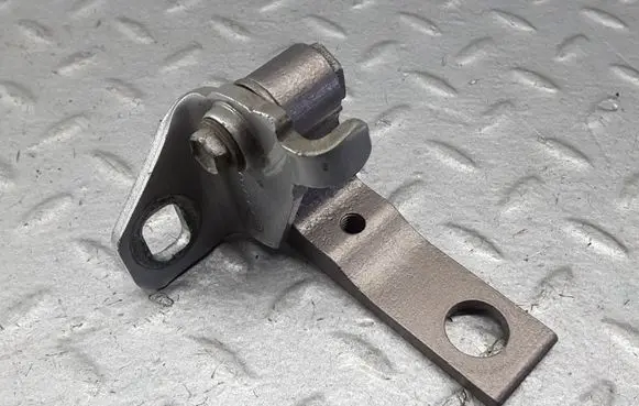 Ford S-MAX Front door lower hinge 