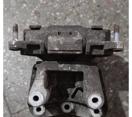 Audi A6 S6 C6 4F Gearbox mount 4f0399115bp