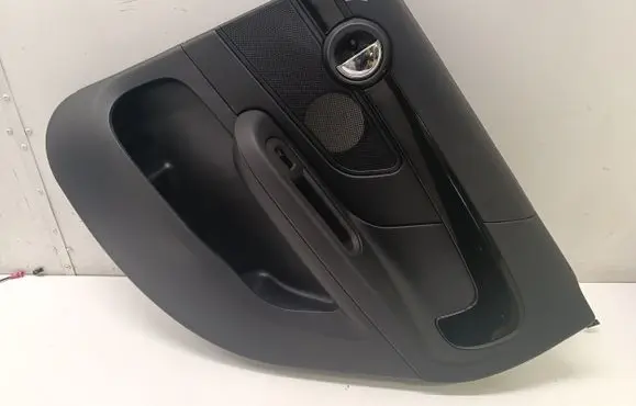 Mini Cooper Countryman F60 Rear door card panel trim 7390792