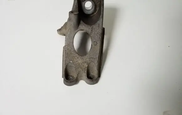 Audi A8 S8 D3 4E Gearbox mounting bracket 4E0399114BB