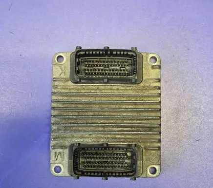 Opel Zafira A Engine control unit/module 12242020