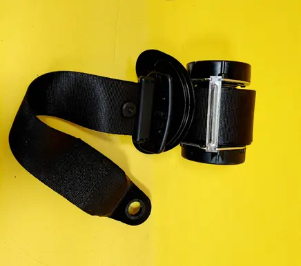 Mini One - Cooper R50 - 53 Rear seatbelt G2475
