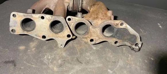 Mazda 3 I Exhaust manifold AD31