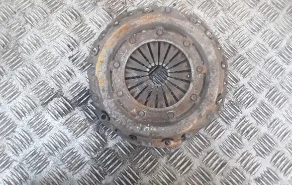 Peugeot 307 Pressure plate 9651823480