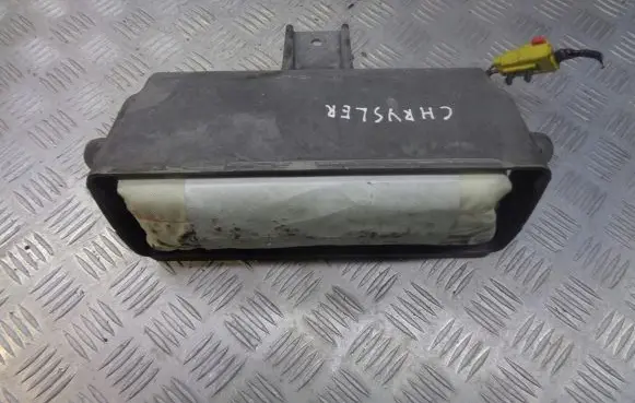Chrysler Grand Voyager IV Passenger airbag