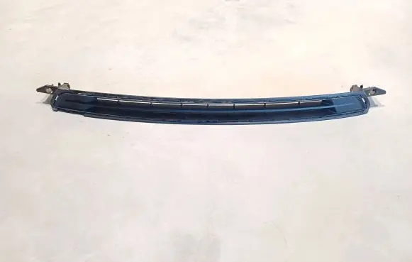 Opel Mokka B Front bumper lower grill 9835266230