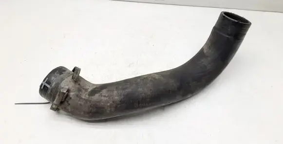 Intercooler hose/pipe
