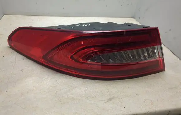 Jaguar XF X250 Rear/tail lights CX2313405Ad