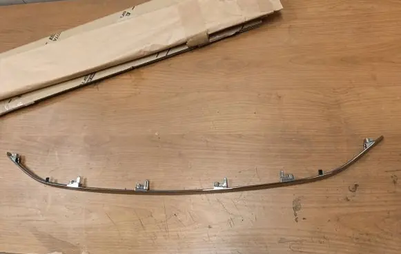 Lexus ES VII XZ10 Front bumper upper radiator grill 5312133150