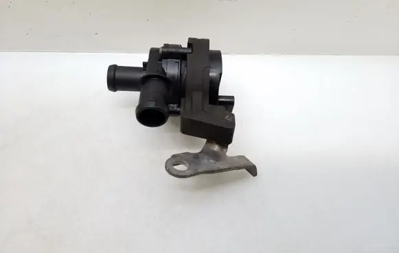 Volkswagen Touran III Electric auxiliary coolant/water pump 5Q0965567J