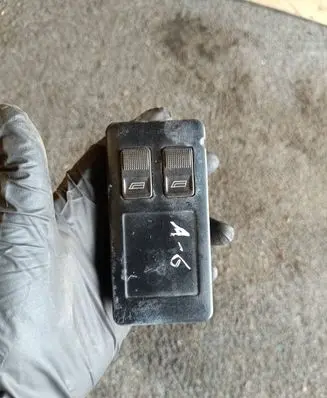 Audi A6 S6 C4 4A Electric window control switch 4A0959515C 9919696077