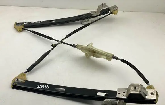 Seat Leon (5F) Front door electric window regulator 5F4837462D