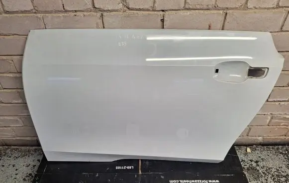 BMW i3 Front door 7369329