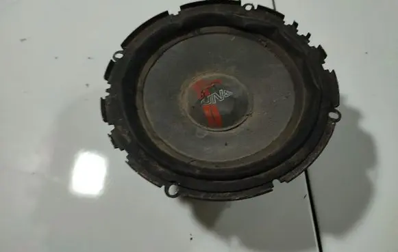 Peugeot 206 Front door speaker