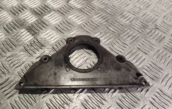 Mercedes-Benz E W212 other engine part A6510110008