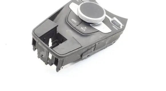 Audi TT TTS RS Mk3 8S Head unit multimedia control 8S0919614M