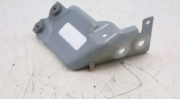 BMW X5 G05 Fender mounting bracket 7472596MWGK290526 7472596