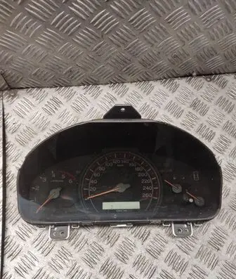 Honda Accord Speedometer (instrument cluster) 78100g200