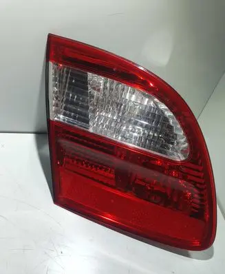 Mercedes-Benz E W211 Tailgate rear/tail lights A2118201364 379503 RWLS211