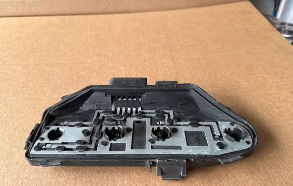 Volkswagen Transporter - Caravelle T5 Tail light bulb cover holder 7H0945258A 157994