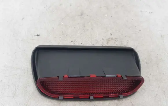 Subaru Legacy Third/center stoplight OEW24042