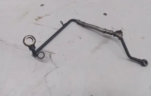 Volkswagen Phaeton Turbo turbocharger oiling pipe/hose