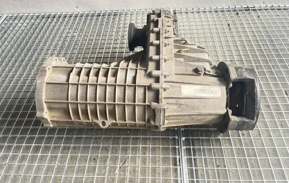 Volkswagen Touareg I Gearbox transfer box case 0AD341010F