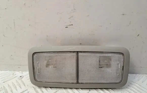 Toyota Verso Rear seat light 8125005030B0 8136905020