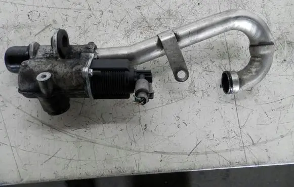 Nissan Almera Tino EGR valve 722818570