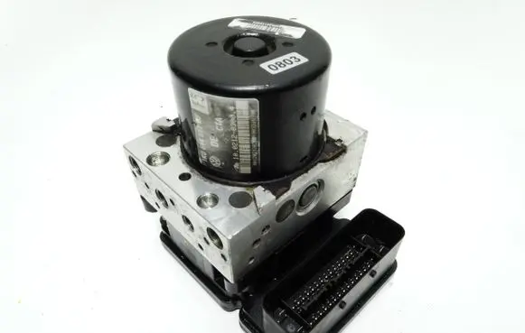 Skoda Octavia Mk2 (1Z) ABS Pump 1K0907379AN 1K0614517BJ 10061930671