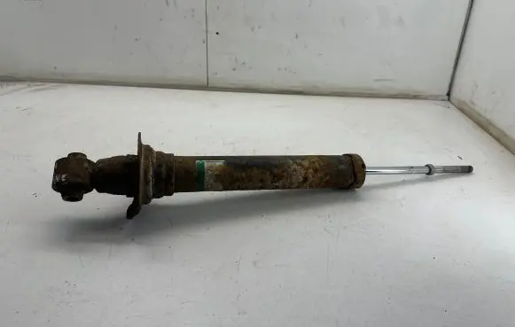 Lexus IS 220D-250-350 Rear shock absorber/damper 4853053141