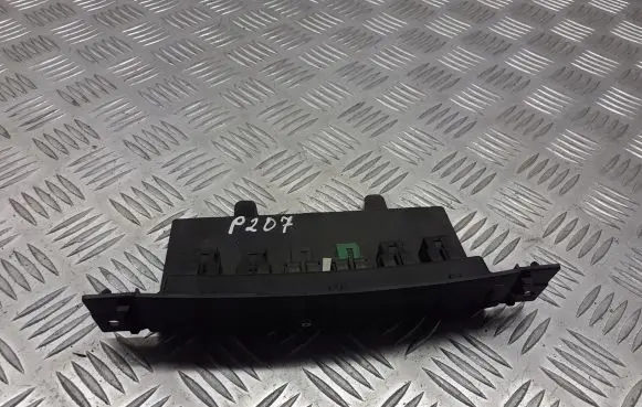Peugeot 207 A set of switches 9654374077