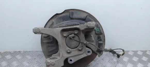 Ford Mondeo MK V Rear wheel hub DG9C5B758A