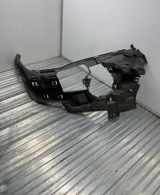 BMW X5 F15 Fog light bracket 7303096
