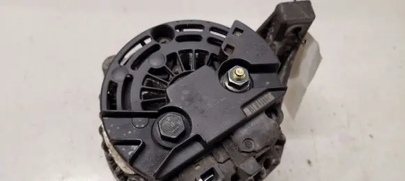Volvo V70 Generator/alternator 8676498 0124525029