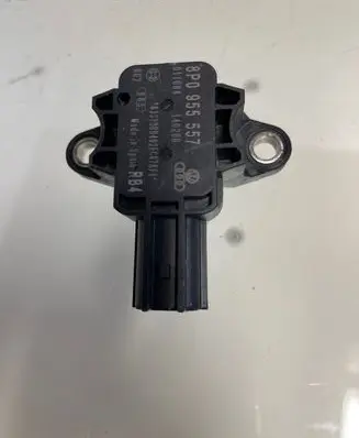 Audi A4 S4 B7 8E 8H Airbag deployment crash/impact sensor 8P0955557 140206